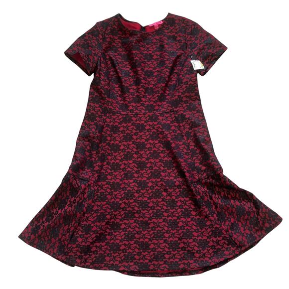 NWT Betsey Johnson Red and Black Lace Fit and Flare Skater Dress-14 - Picture 3 of 16